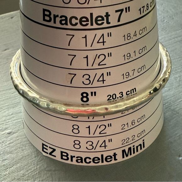 Silpada Hammered 5mm Silver Bangle Bracelet - Picture 8 of 11